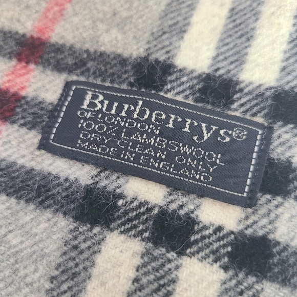 Burberry Lambswool Plaid Scarf - Picture 5 of 7